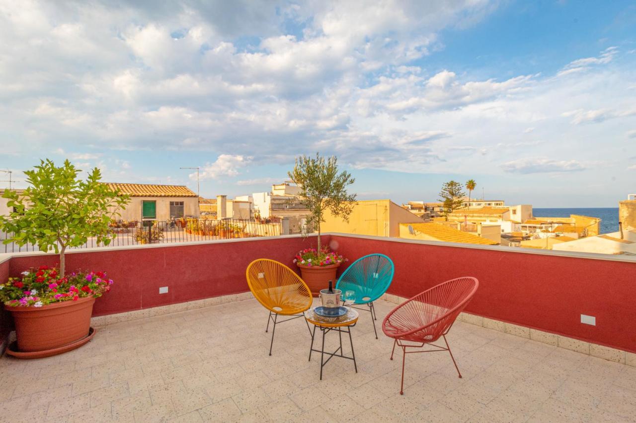 Maison Rouge Ortigia Сиракуза Екстериор снимка