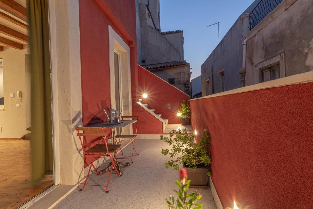 Maison Rouge Ortigia Сиракуза Екстериор снимка